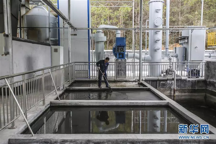 新华社等主流媒体聚焦老子有钱lzyq88环保农村垃圾处理技术